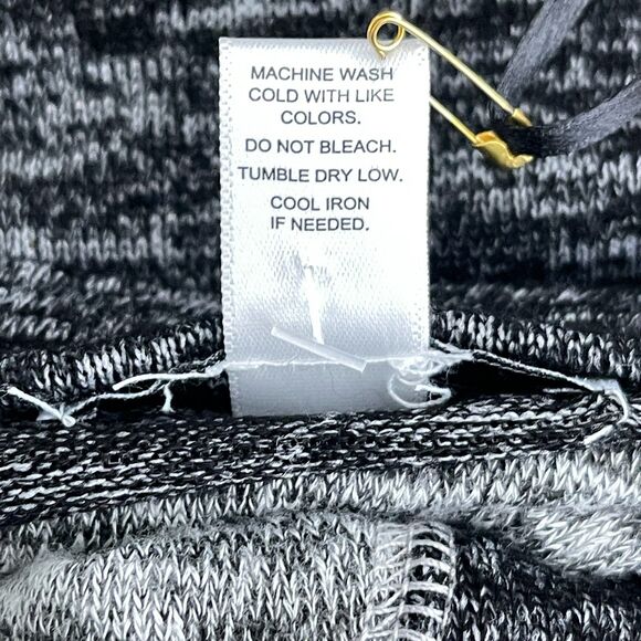 New Nicole Miller Knit V-Neck Color Block Top Women's Size Medium - Picture 4 of 7